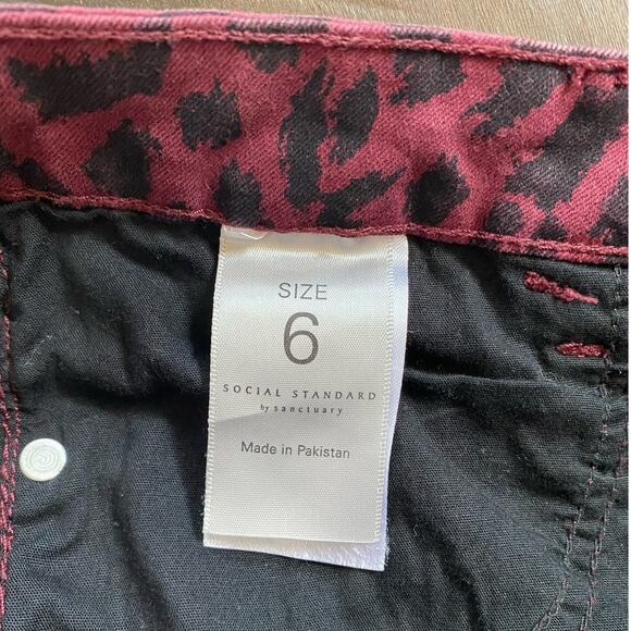 Sanctuary -The Social Standard - Skinny Ankle Jean Red Cat 6 X 26 - Picture 10 of 13